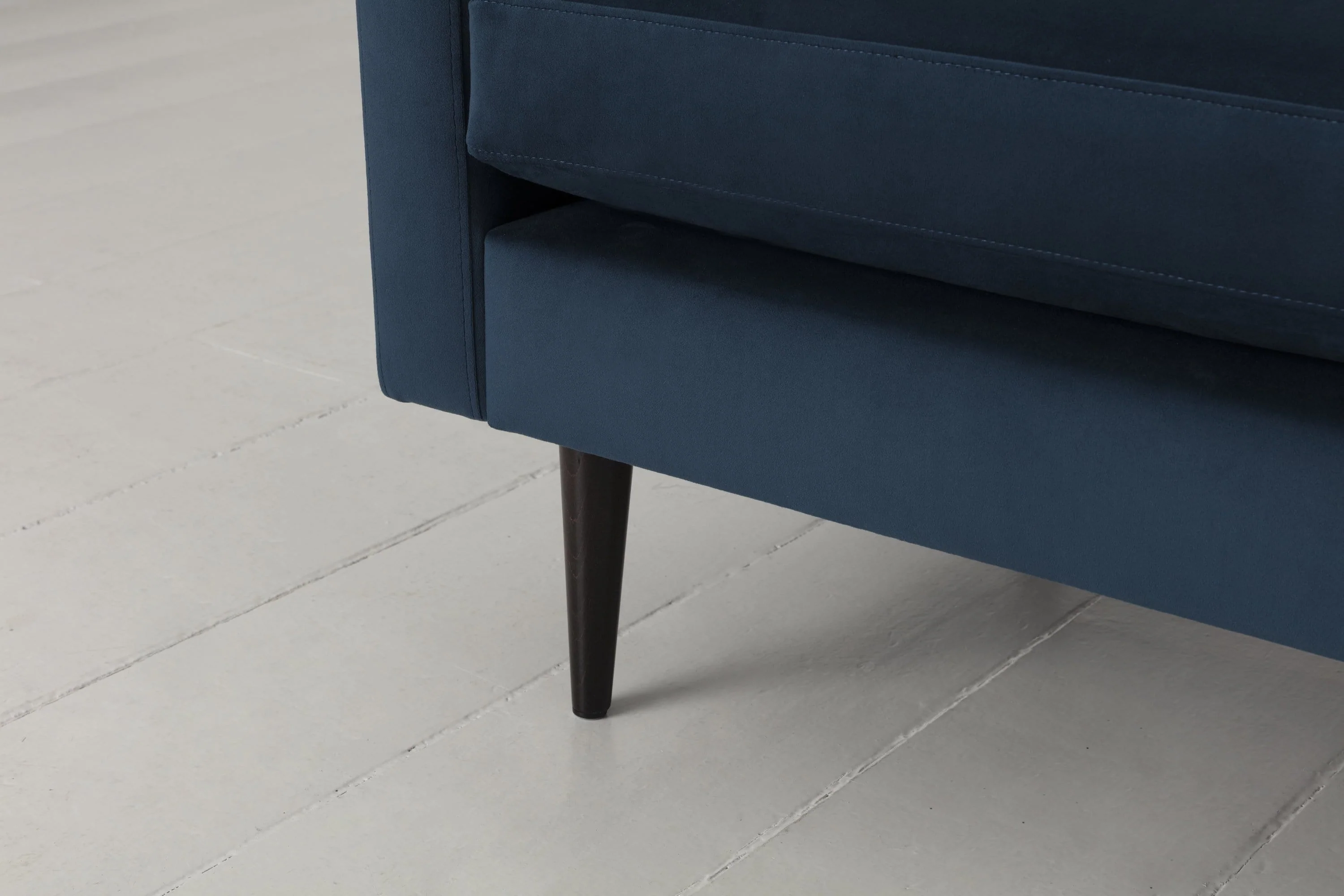 Model 01 3-Seater Right Chaise Sofa - Image 11