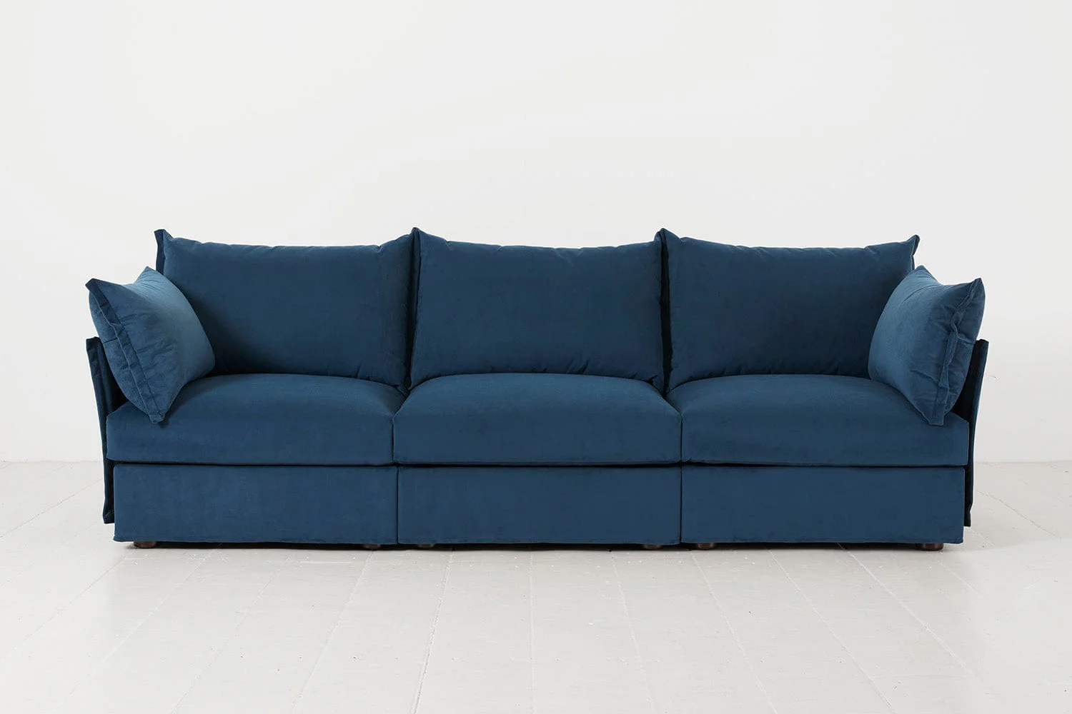 Model 06 3-Seater Sofa - Image 3