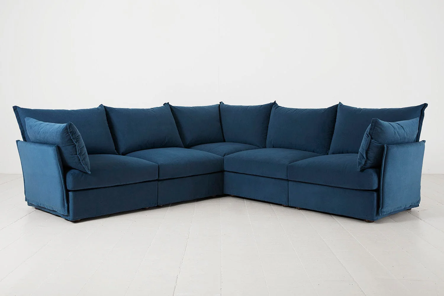 Model 06 Corner Sofa - Image 2