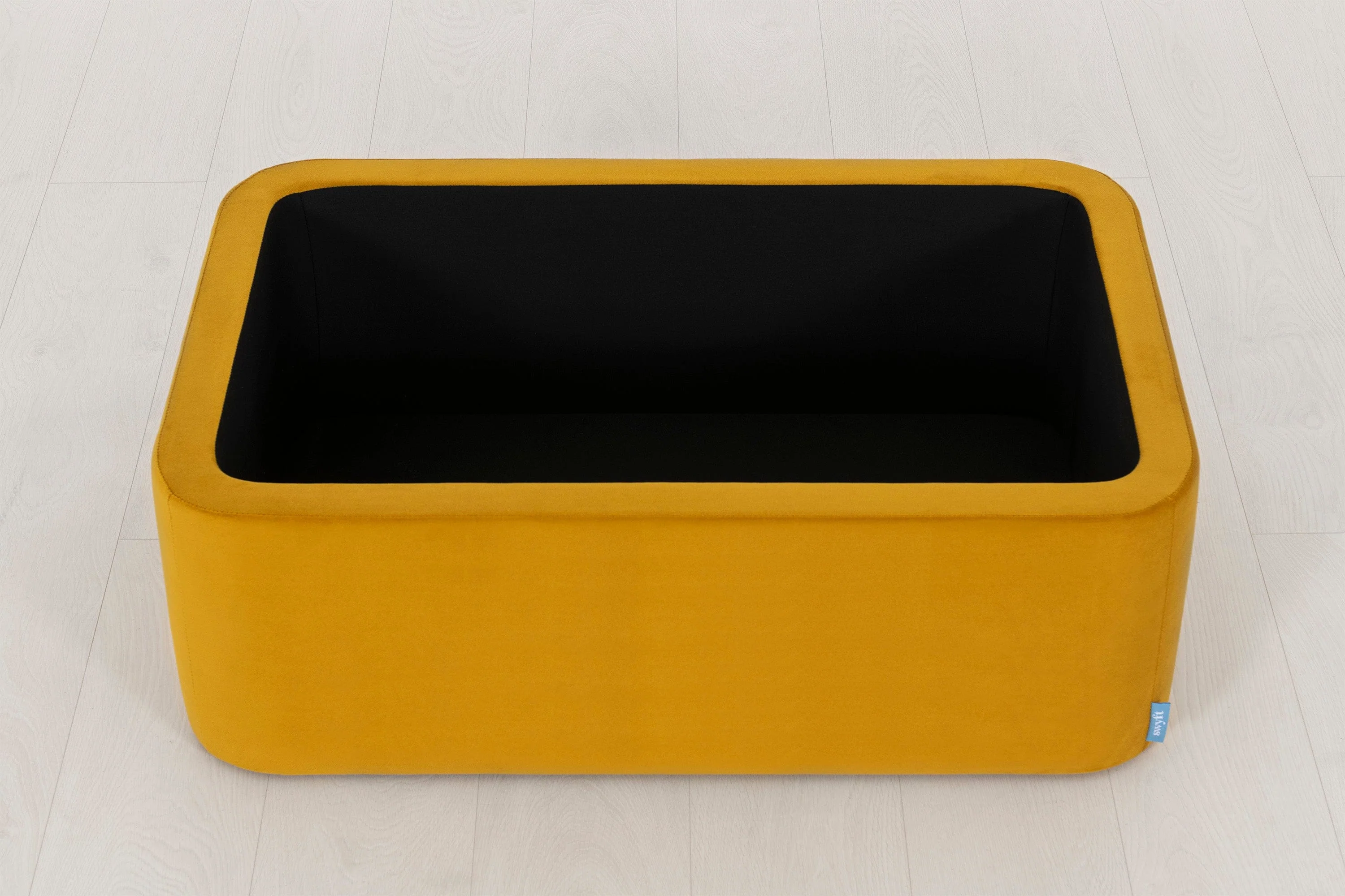 Storage 02 - Image 9